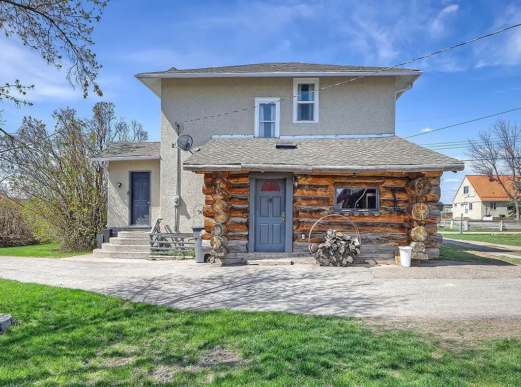 5136 54 Avenue Stavely AB T0L 1Z0