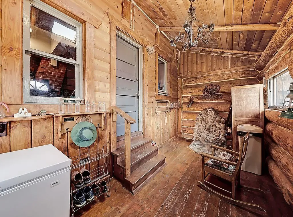 5136 54 Avenue Stavely AB T0L 1Z0