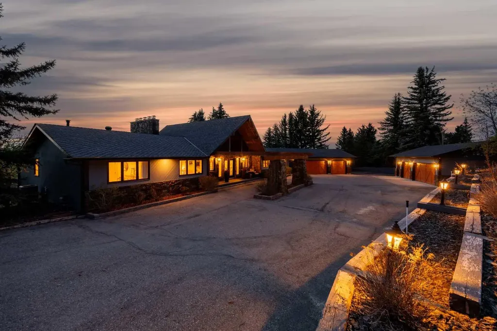 188 Artists View Way W Rural Rocky View County AB T3Z 3N1