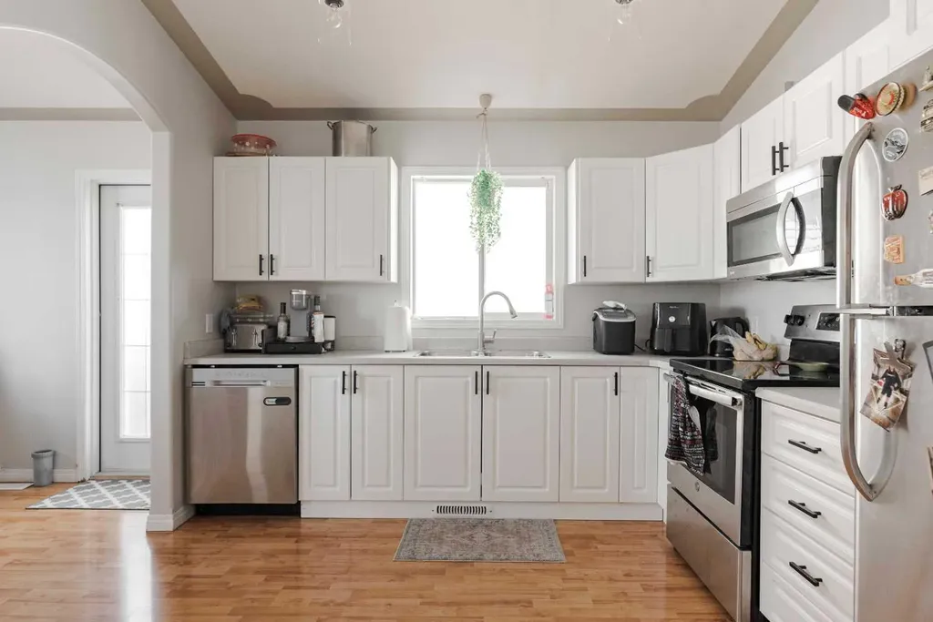 122 Wolff Way Fort Mcmurray AB T9H 5G6