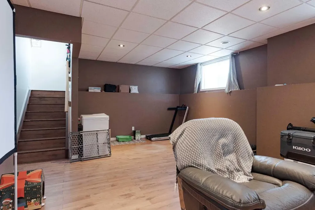 122 Wolff Way Fort Mcmurray AB T9H 5G6