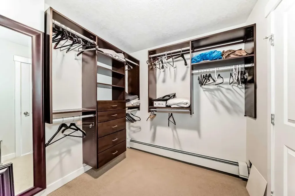 735 2 Avenue SW Calgary AB T2P 0E4