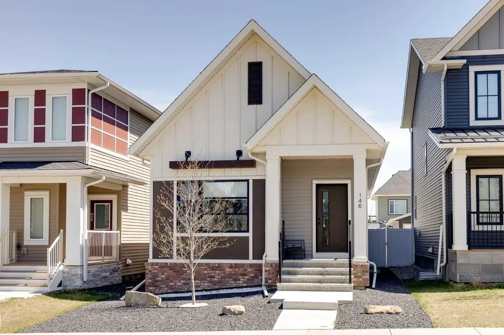 146 Highview Gate SE Airdrie AB T4A 3L6