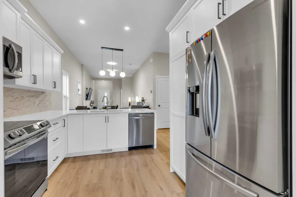 146 Highview Gate SE Airdrie AB T4A 3L6