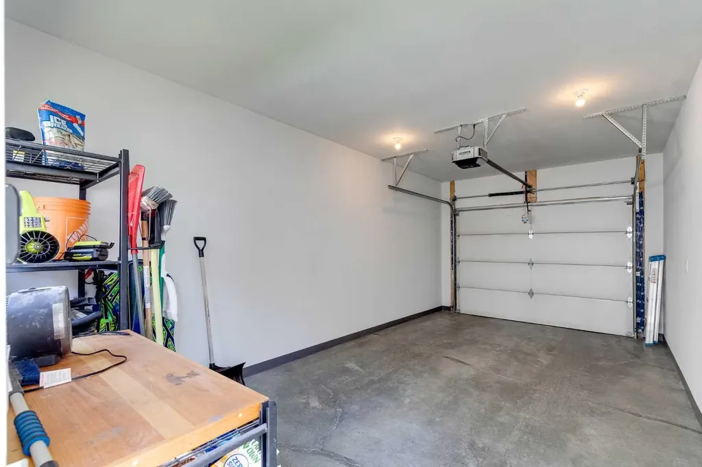 146 Highview Gate SE Airdrie AB T4A 3L6