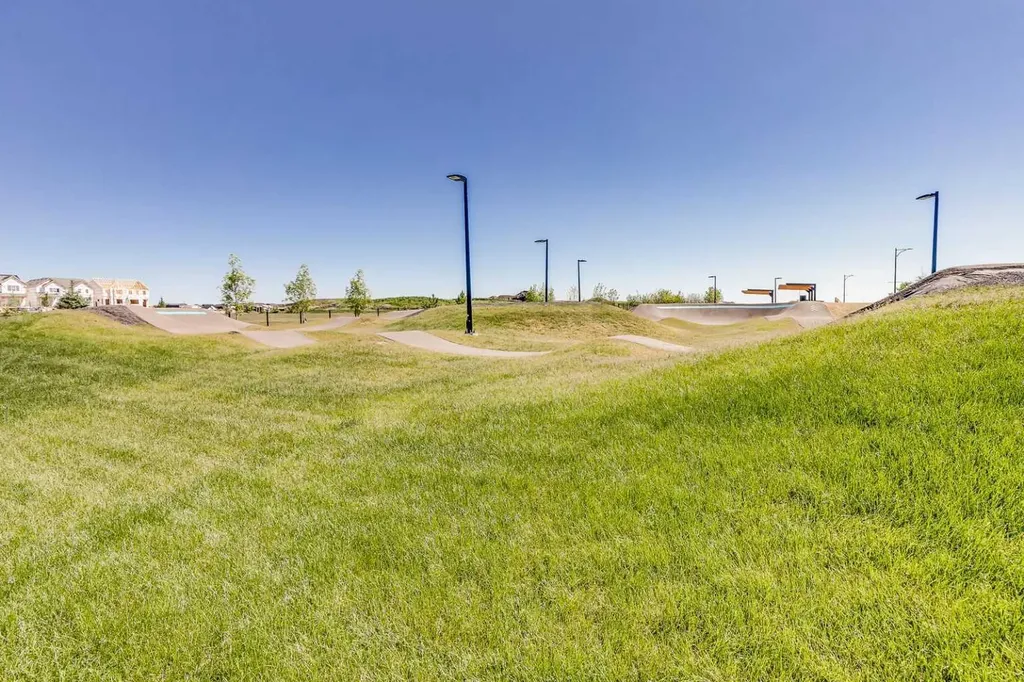 146 Highview Gate SE Airdrie AB T4A 3L6
