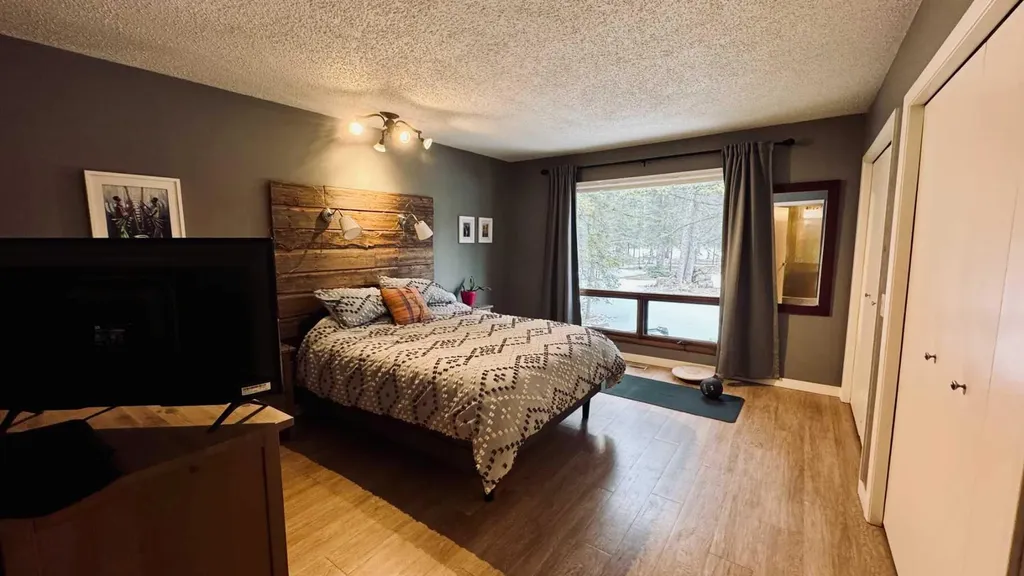 63 Wolf Drive Rural Rocky View County AB T3Z1A3