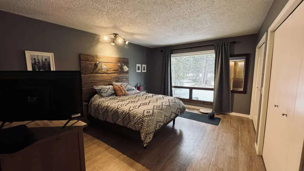63 Wolf Drive Rural Rocky View County AB T3Z1A3
