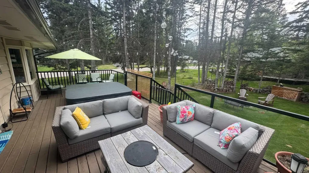 63 Wolf Drive Rural Rocky View County AB T3Z1A3