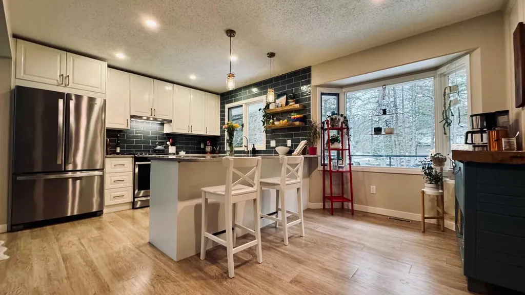 63 Wolf Drive Rural Rocky View County AB T3Z1A3