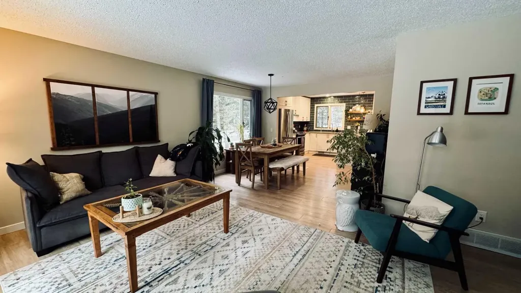 63 Wolf Drive Rural Rocky View County AB T3Z1A3