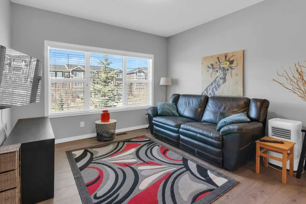 188 Sundown Road Cochrane AB T4C 2M5