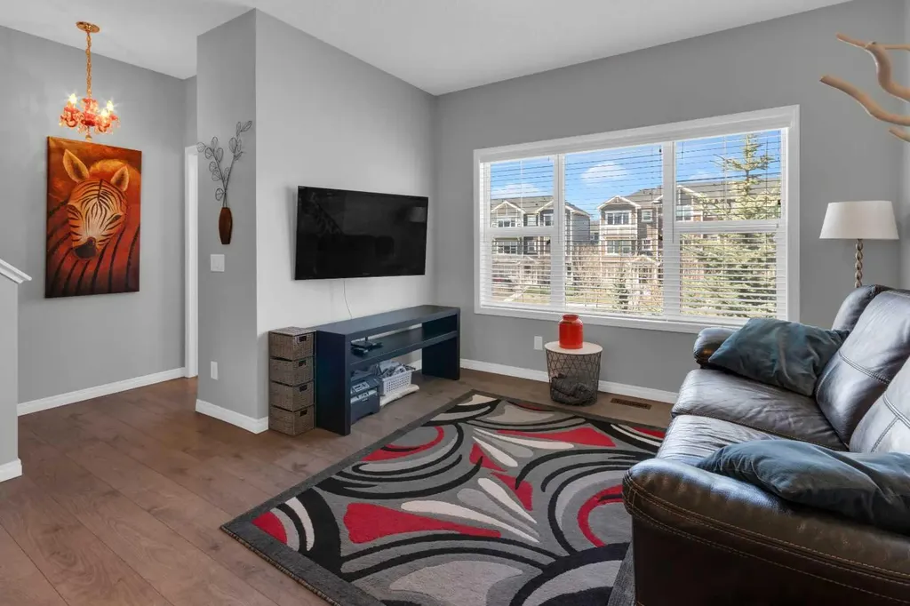 188 Sundown Road Cochrane AB T4C 2M5