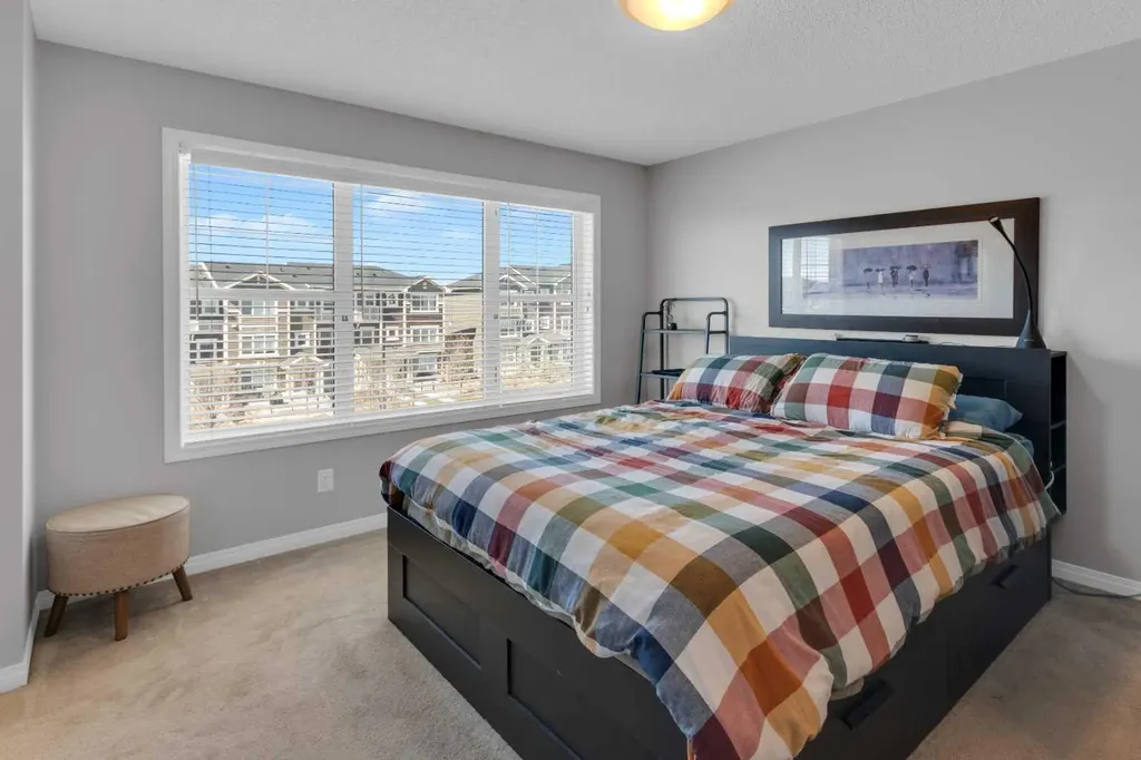 188 Sundown Road Cochrane AB T4C 2M5