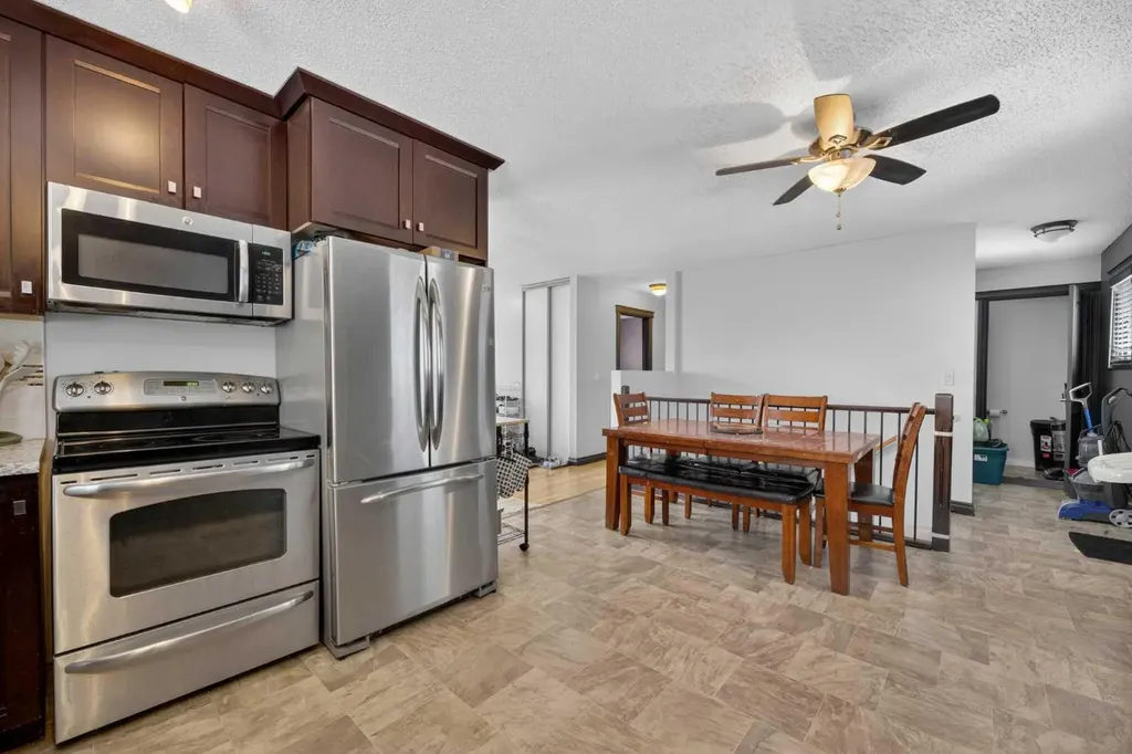 409 400 Southridge Place Didsbury AB T0M 0W0