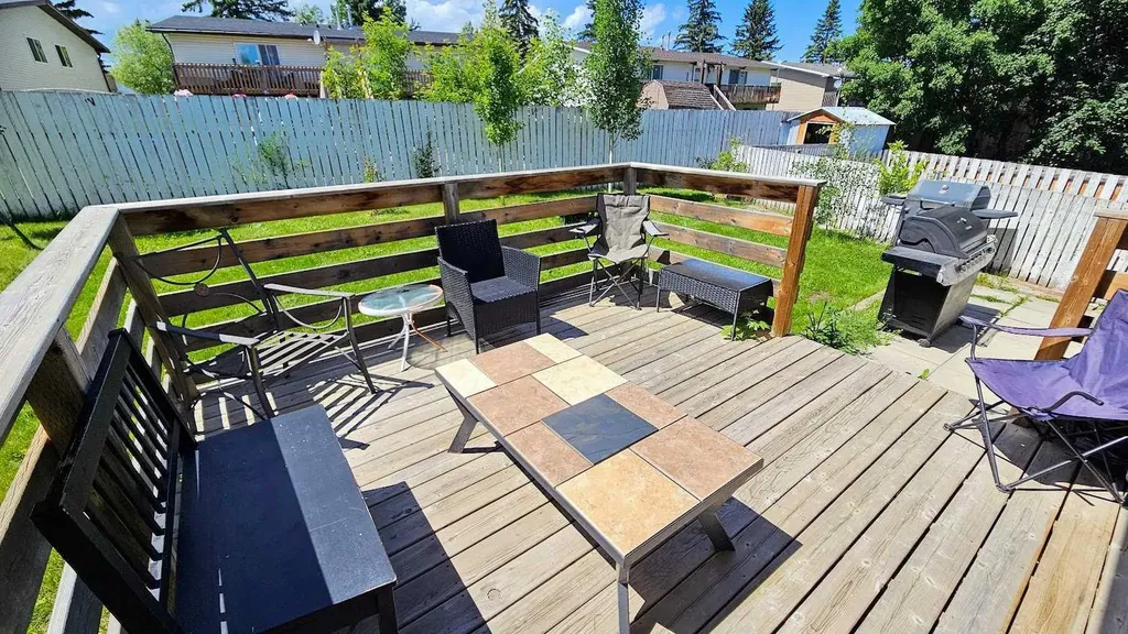 409 400 Southridge Place Didsbury AB T0M 0W0