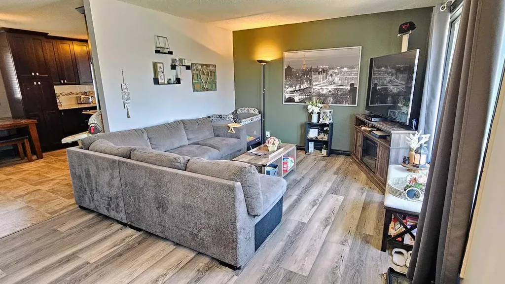 409 400 Southridge Place Didsbury AB T0M 0W0