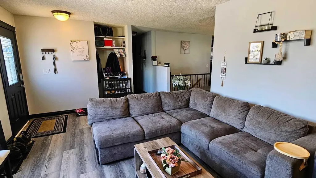 409 400 Southridge Place Didsbury AB T0M 0W0