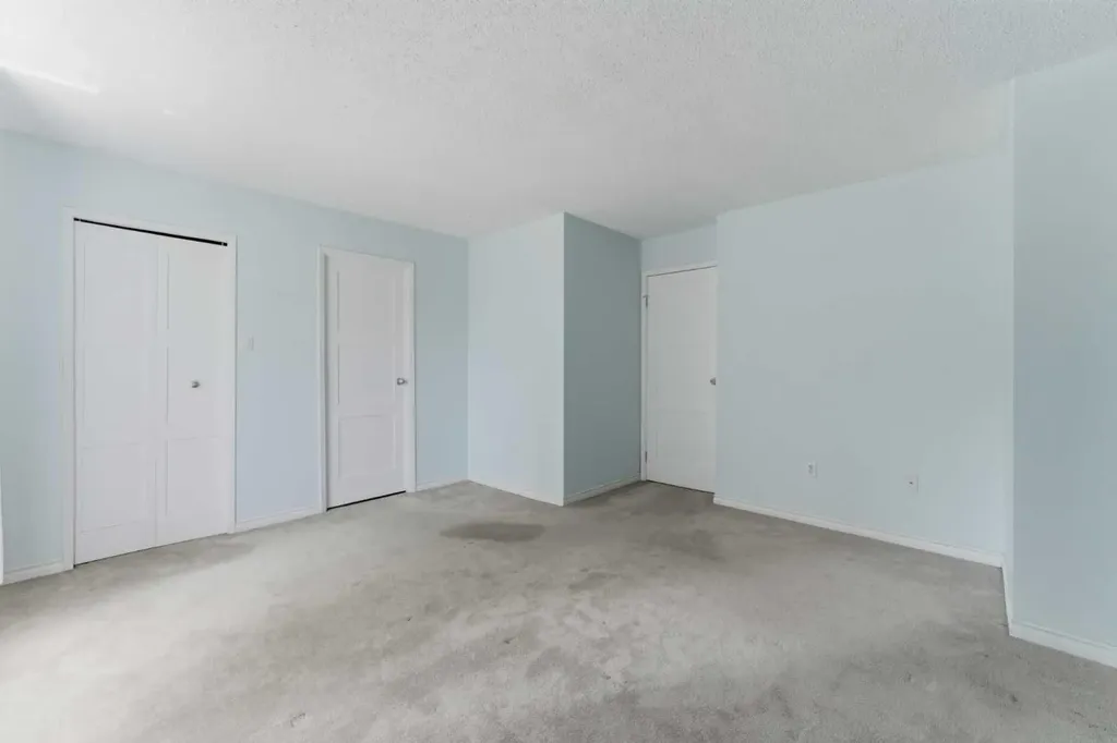 1334 14 Avenue SW Calgary AB T3C 0W2