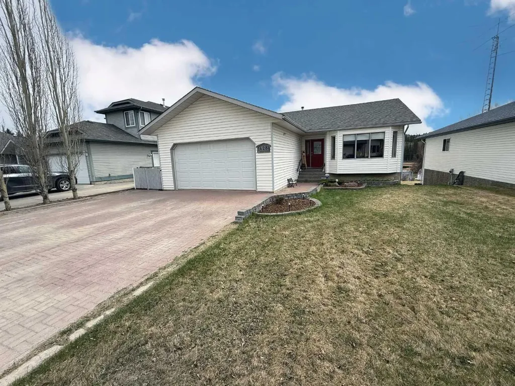 428 Collinge Road Hinton AB T7V1L1