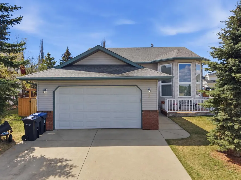 1 Pell Close Sylvan Lake AB T4S 1W8