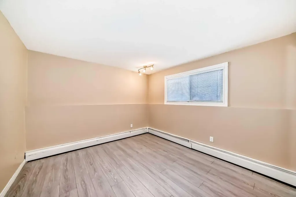 730 2 Avenue NW Calgary AB T2N0E3