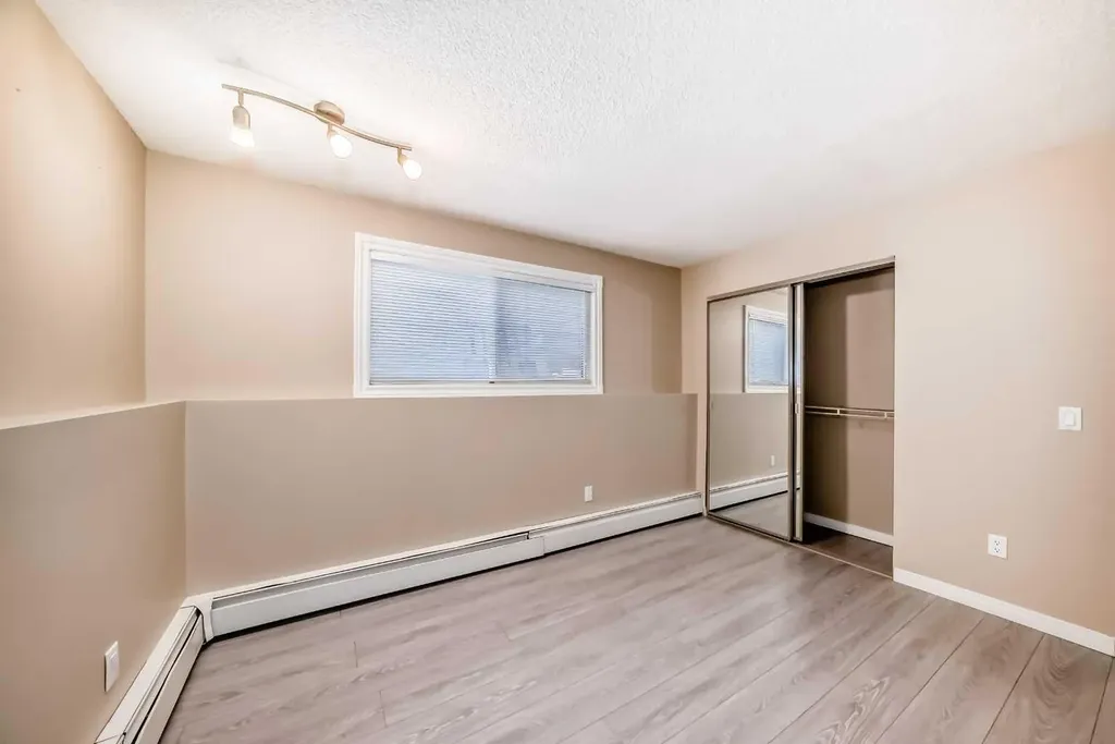 730 2 Avenue NW Calgary AB T2N0E3