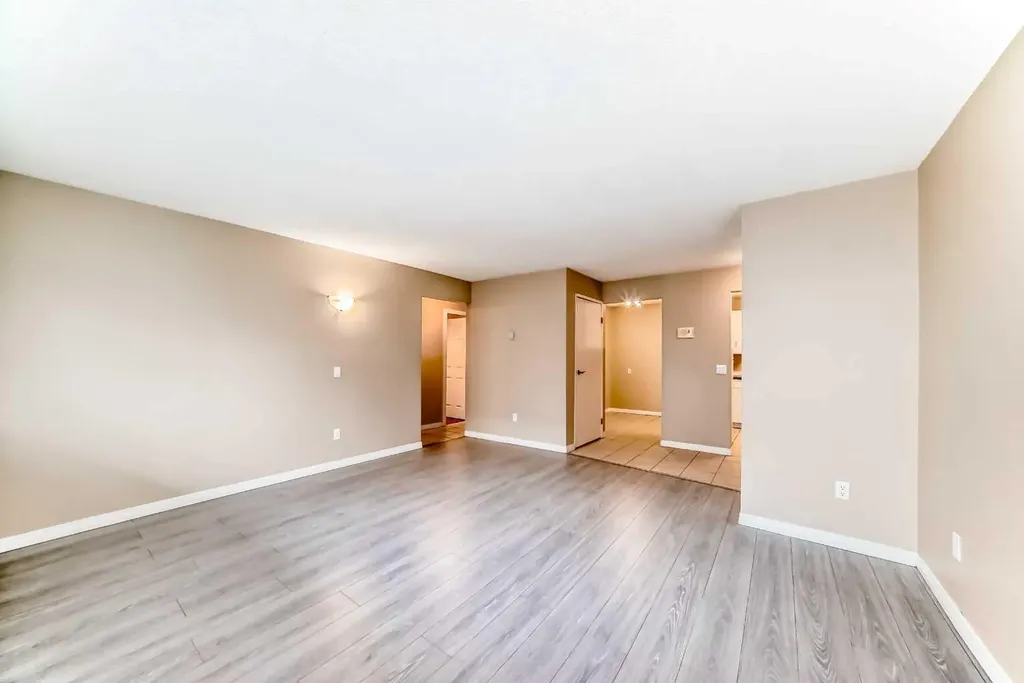730 2 Avenue NW Calgary AB T2N0E3