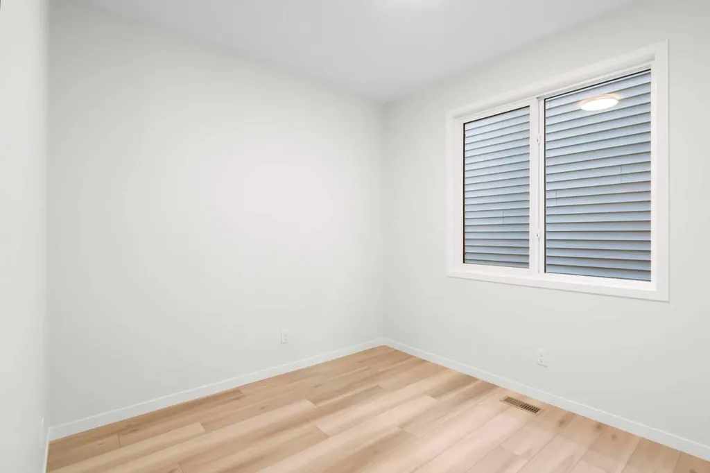 675 Buffaloberry Manor SE Calgary AB T3M 3Z3