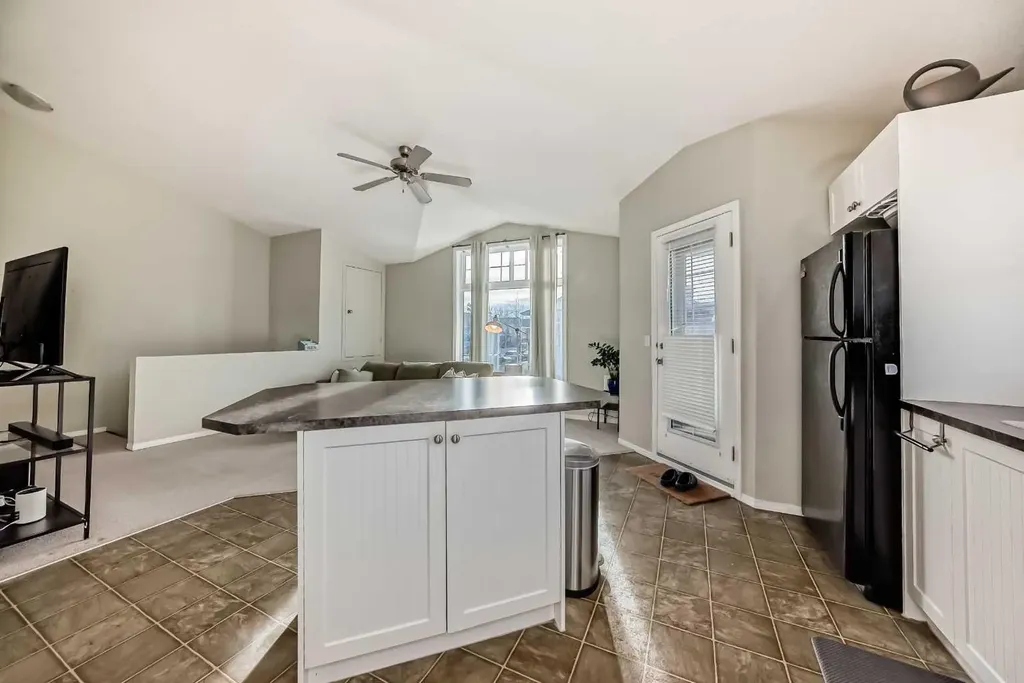20 Panatella Landing NW Calgary AB T3K0K8