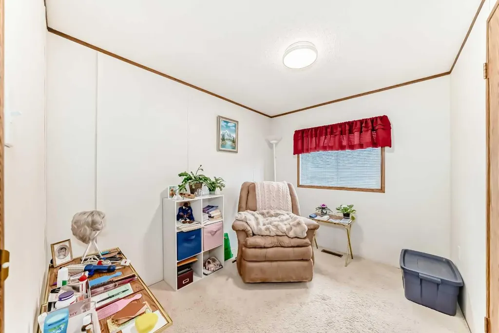 99 Arbour Lake Road NW Calgary AB T3G 4E4