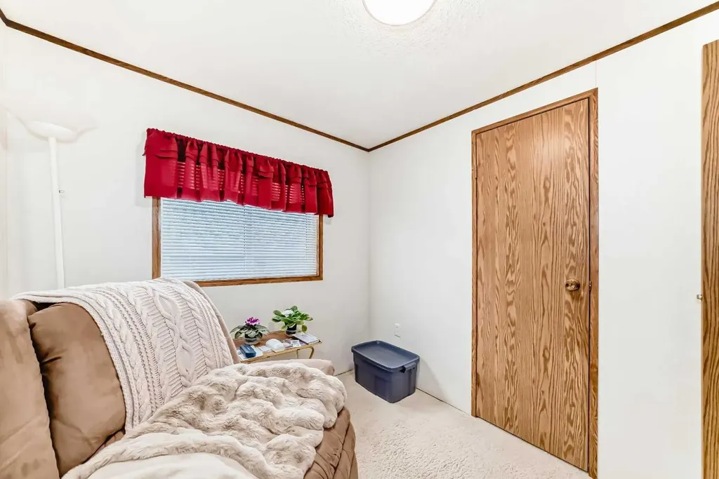 99 Arbour Lake Road NW Calgary AB T3G 4E4