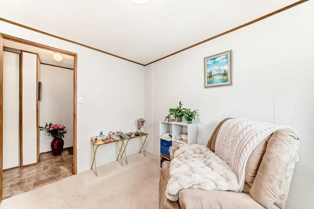 99 Arbour Lake Road NW Calgary AB T3G 4E4
