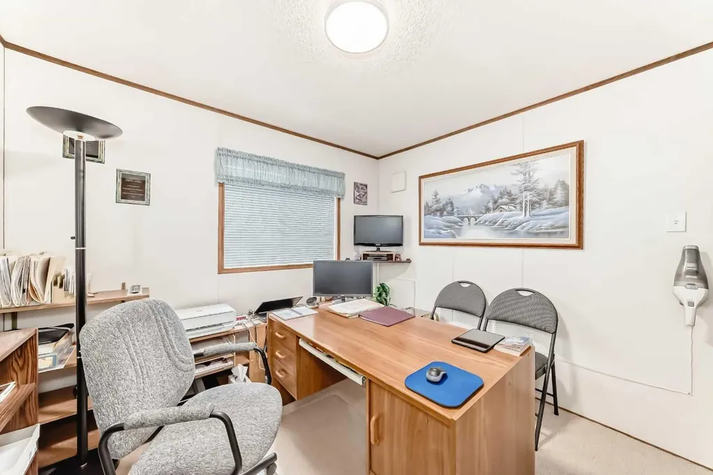 99 Arbour Lake Road NW Calgary AB T3G 4E4