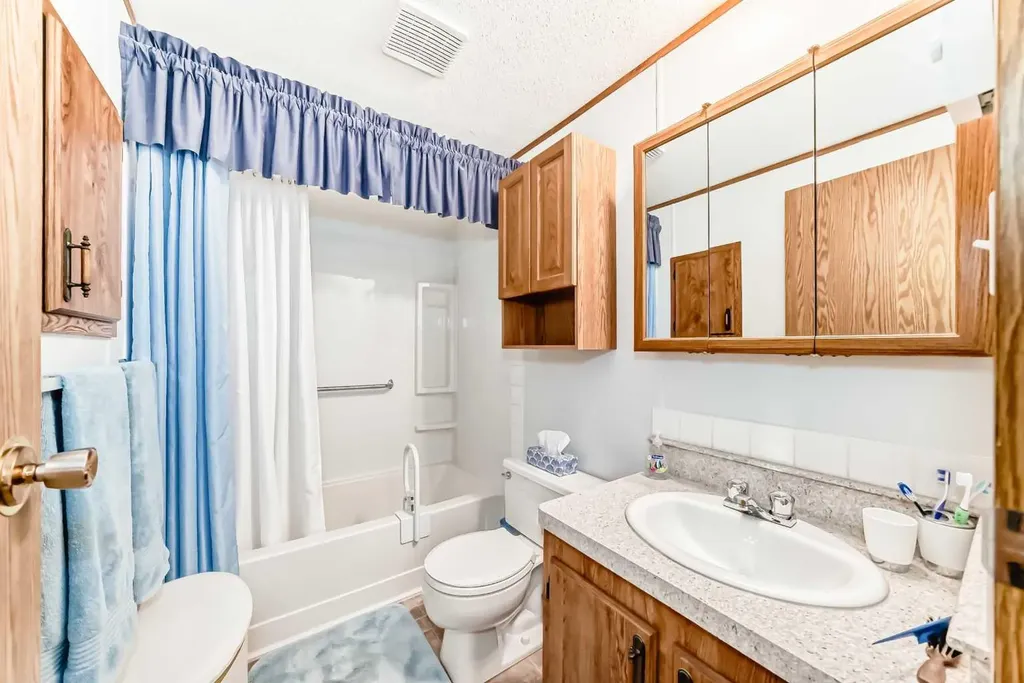 99 Arbour Lake Road NW Calgary AB T3G 4E4