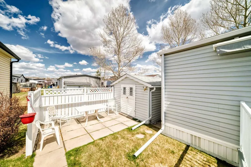 99 Arbour Lake Road NW Calgary AB T3G 4E4
