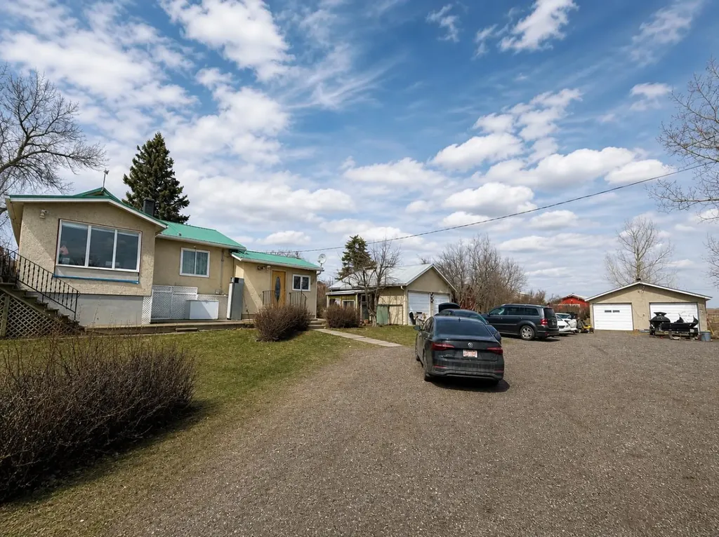 292234 Township Road 264 Rural Rocky View County AB T4A0N3