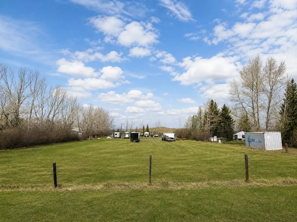 292234 Township Road 264 Rural Rocky View County AB T4A0N3