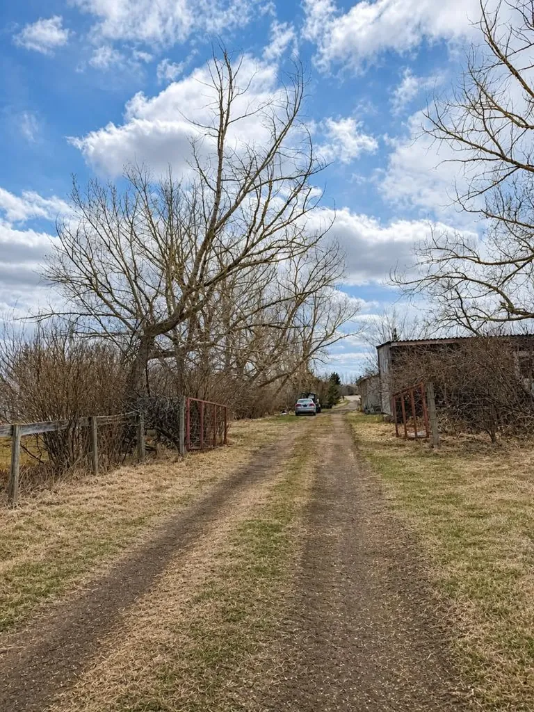 292234 Township Road 264 Rural Rocky View County AB T4A0N3