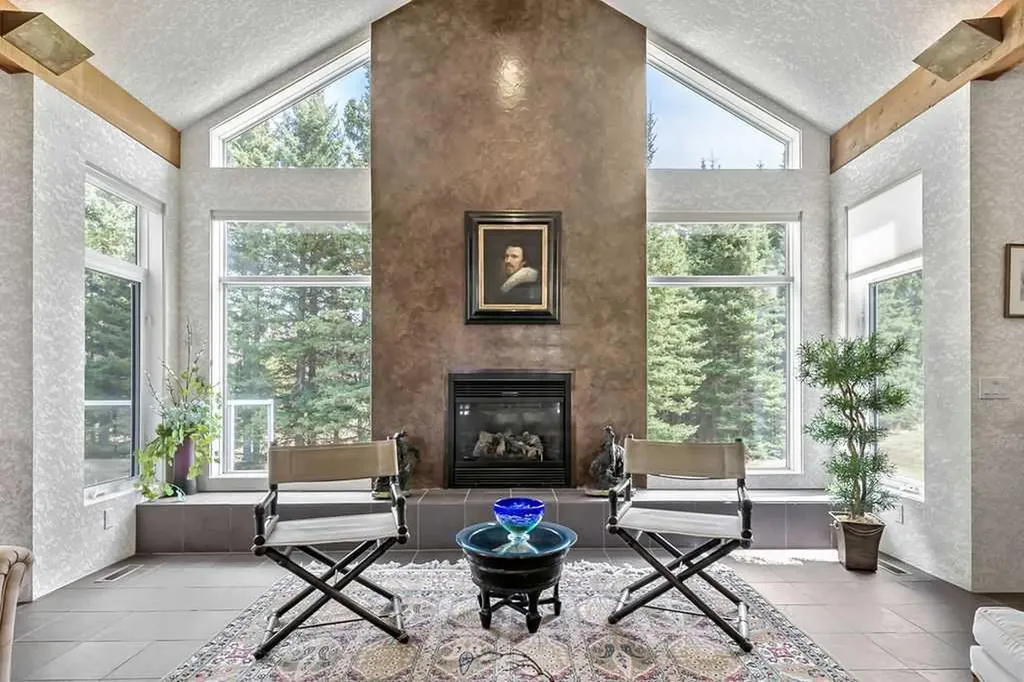 272121 Coalmine Road W Rural Foothills County AB T0L 1W4