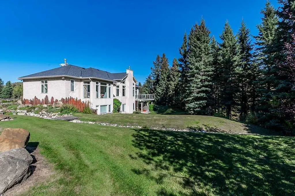 272121 Coalmine Road W Rural Foothills County AB T0L 1W4