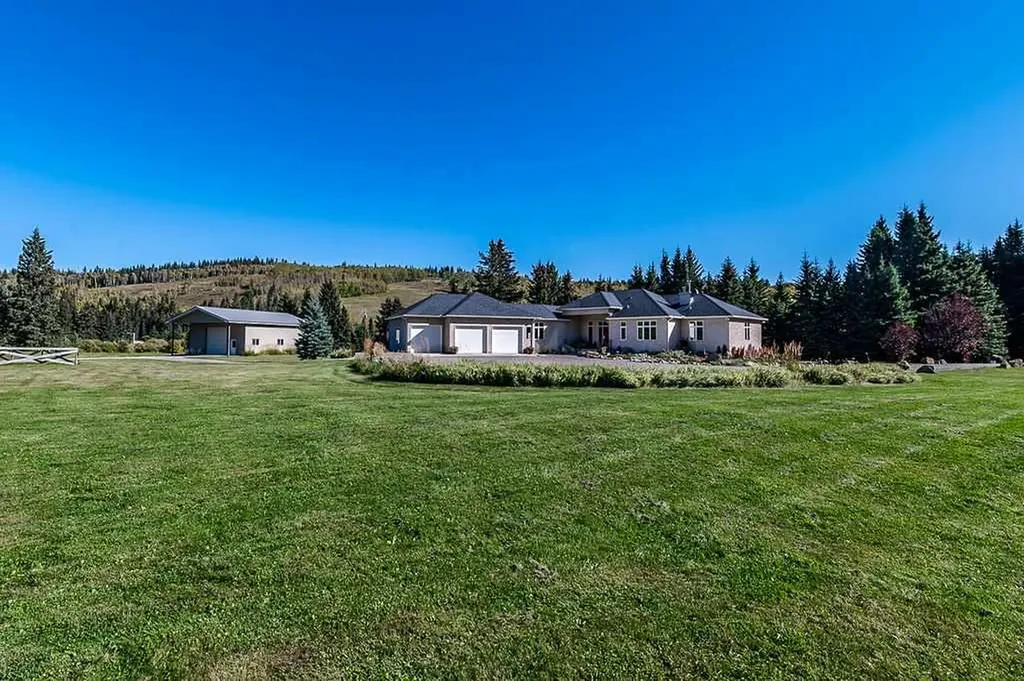 272121 Coalmine Road W Rural Foothills County AB T0L 1W4