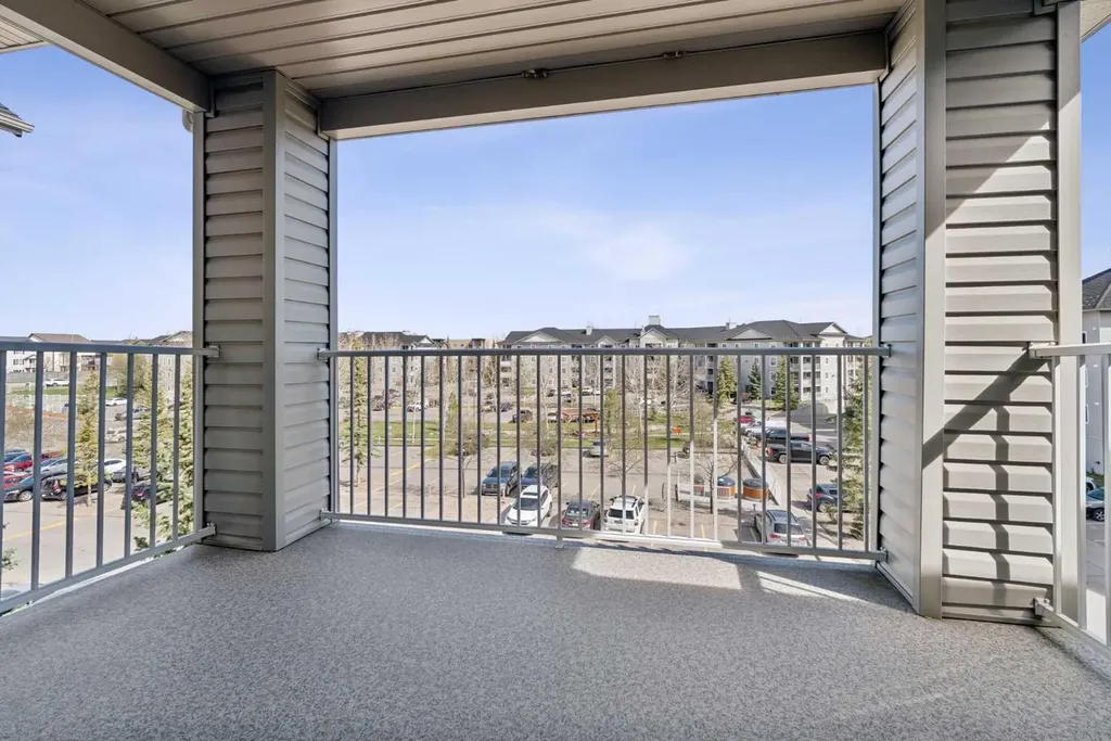 604 8 Street SW Airdrie AB T4B 2W4
