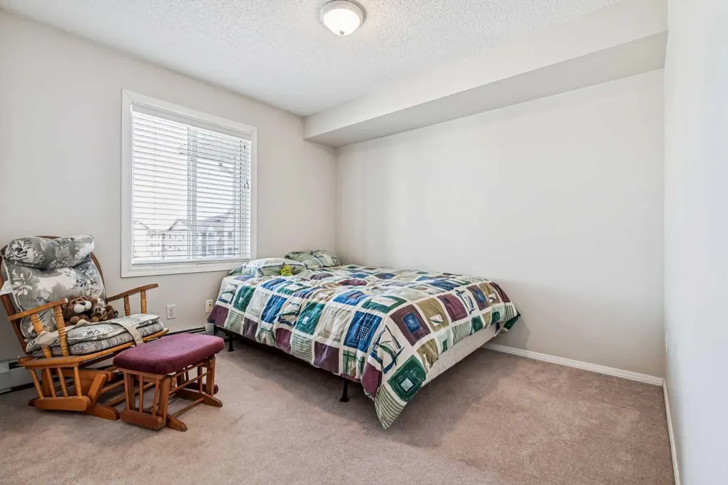 604 8 Street SW Airdrie AB T4B 2W4