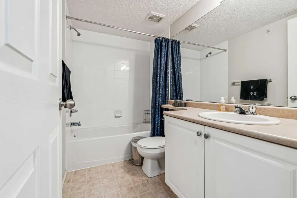 604 8 Street SW Airdrie AB T4B 2W4