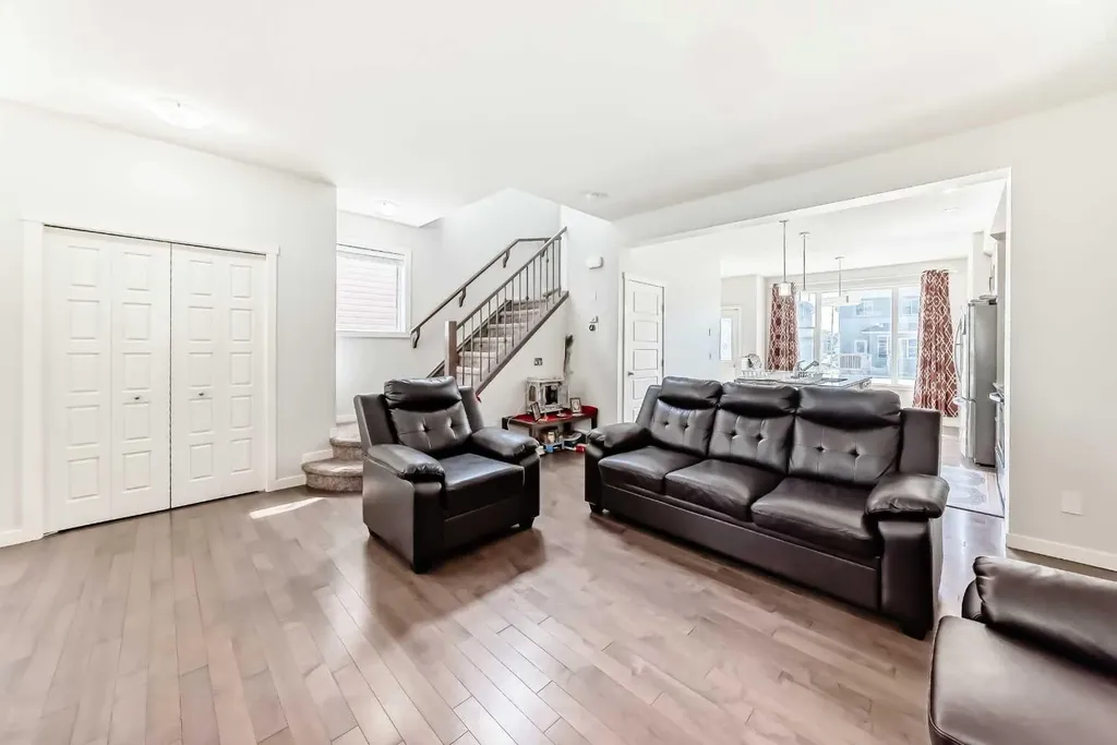 102 Saddlelake Terrace NE Calgary AB T3J0V3