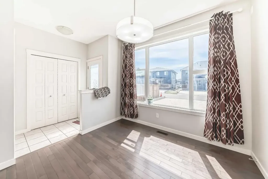 102 Saddlelake Terrace NE Calgary AB T3J0V3