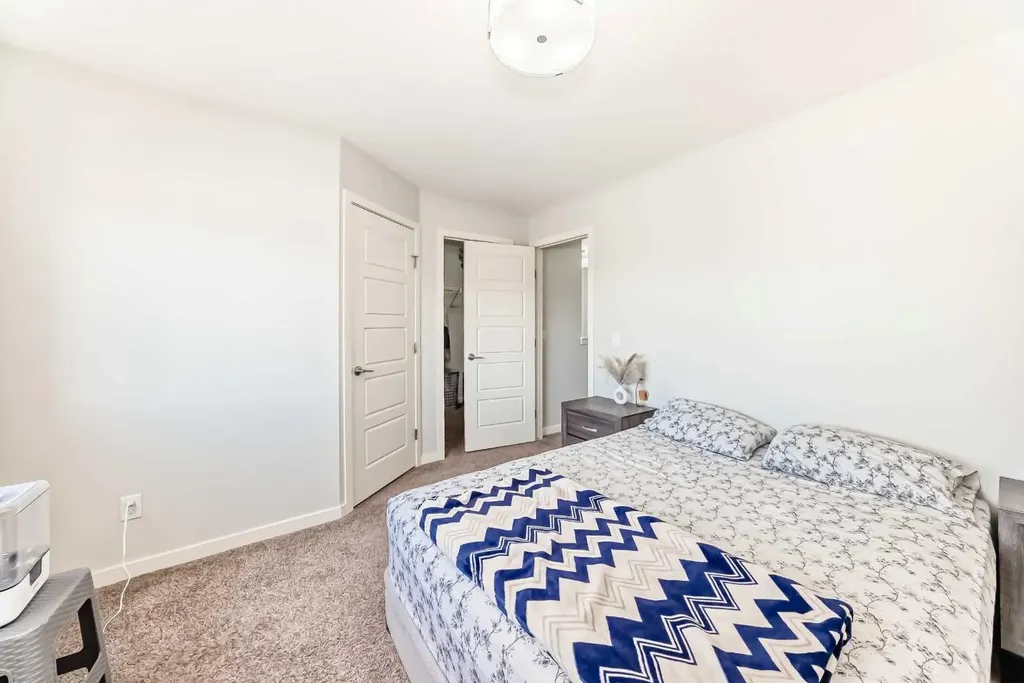 102 Saddlelake Terrace NE Calgary AB T3J0V3