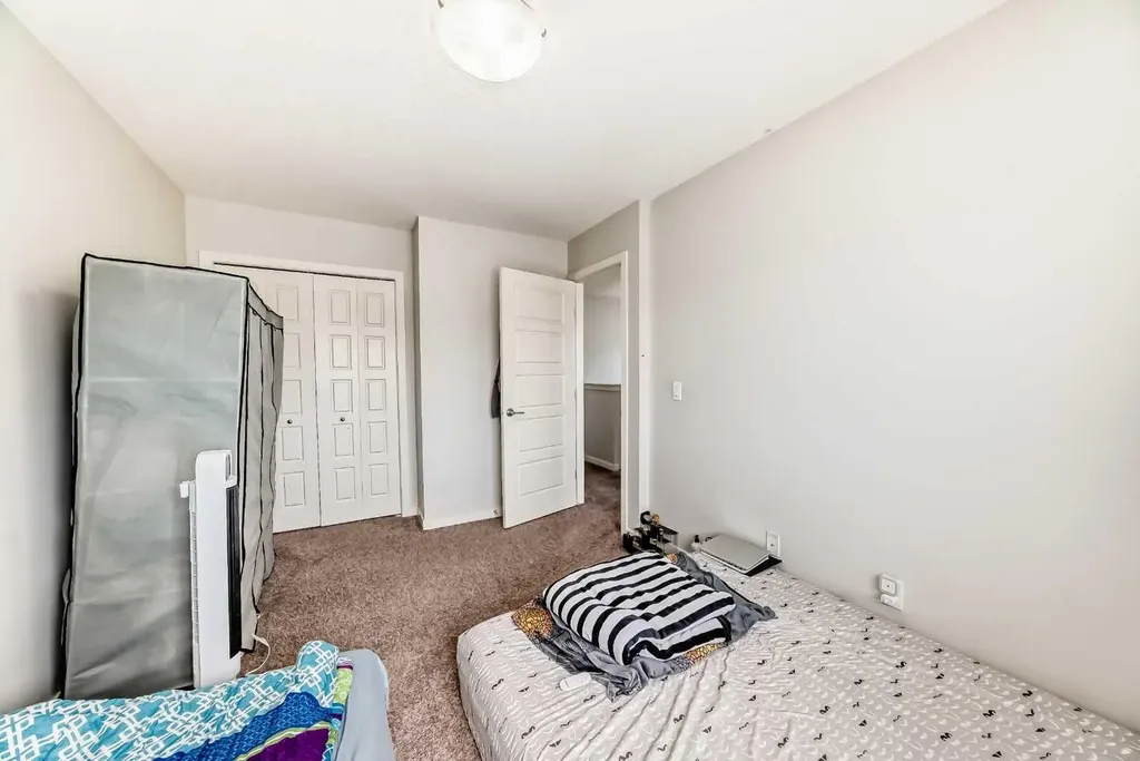 102 Saddlelake Terrace NE Calgary AB T3J0V3