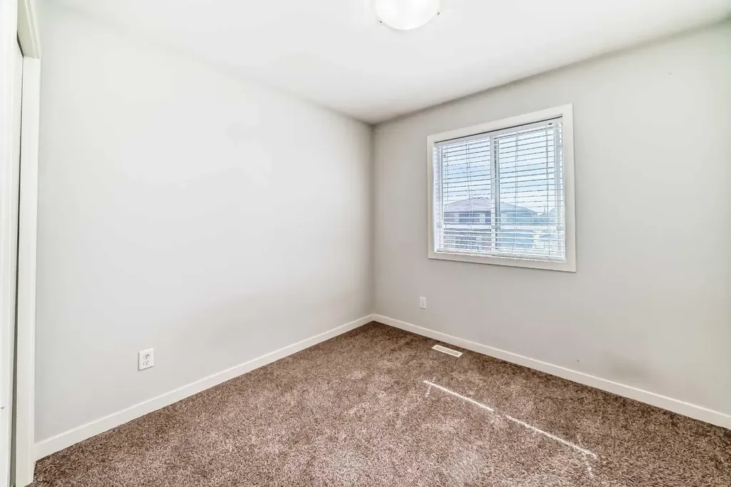 102 Saddlelake Terrace NE Calgary AB T3J0V3